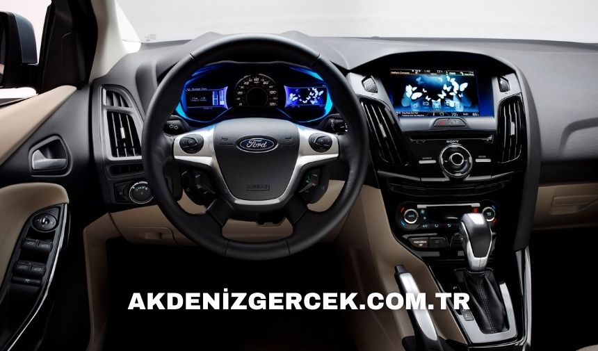 İcradan satılık 2022 model Ford marka araç