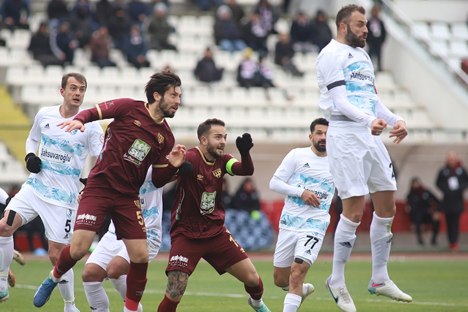 Kasımpaşa Bandırmaspor maçı ne zaman saat kaçta hangi kanalda? Muhtemel 11'ler