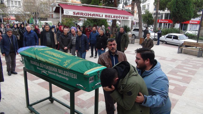 Eski Erkek Arkadaşı Tarafından Öldürülen Genç Kız Toprağa Verildi Result