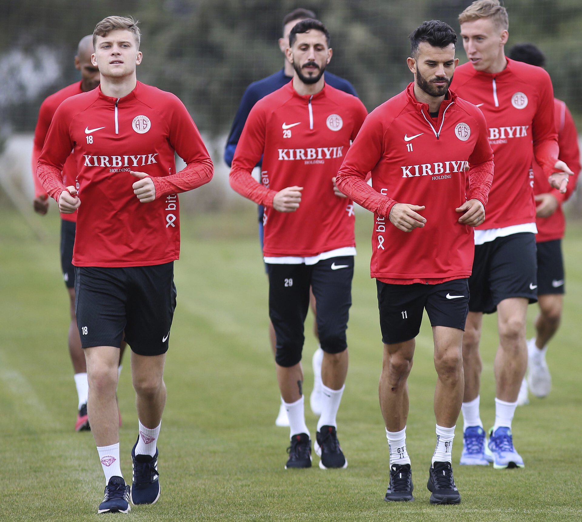 Antalyaspor Pendikspor mesaisine başladı