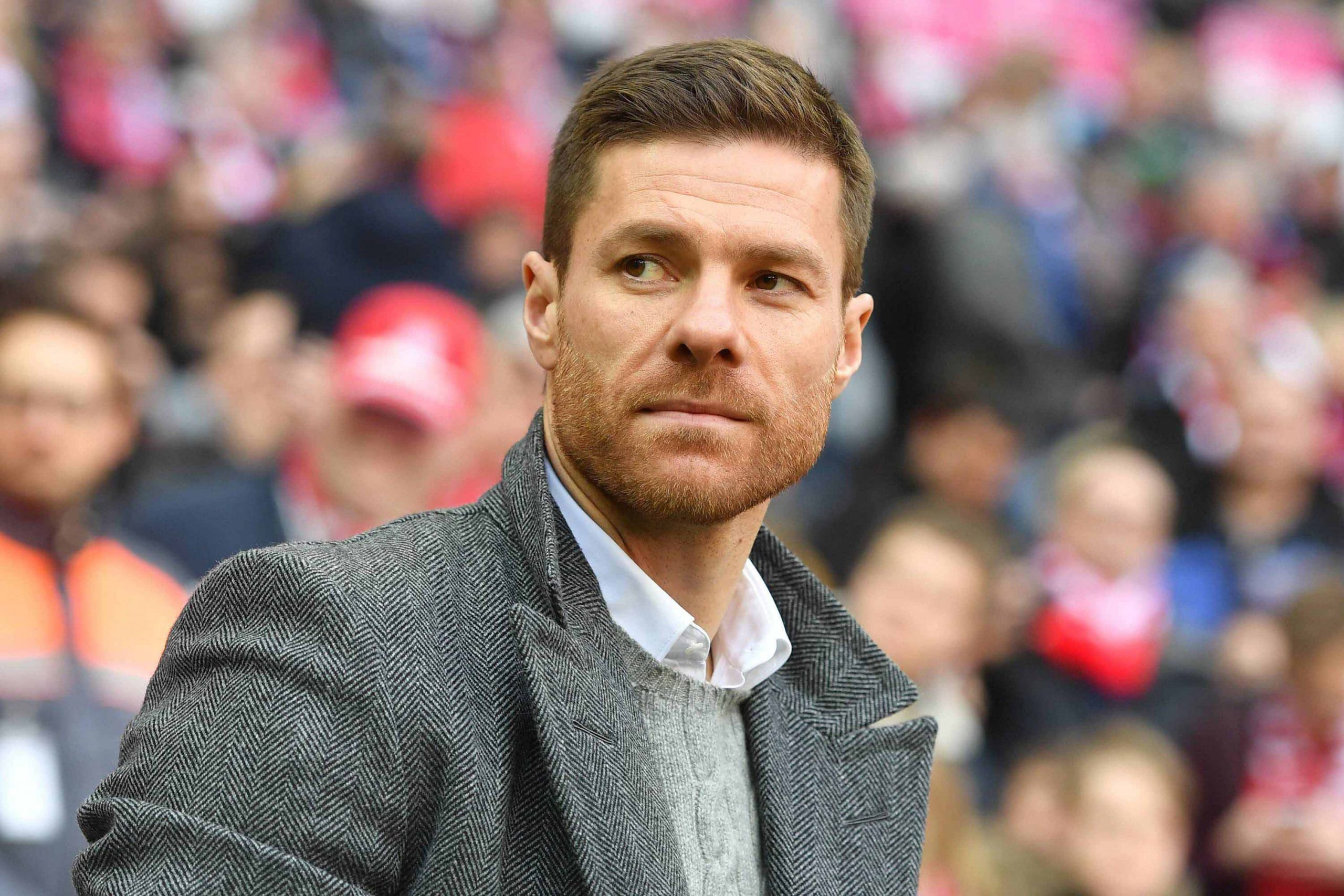 Xabi Alonso (2)