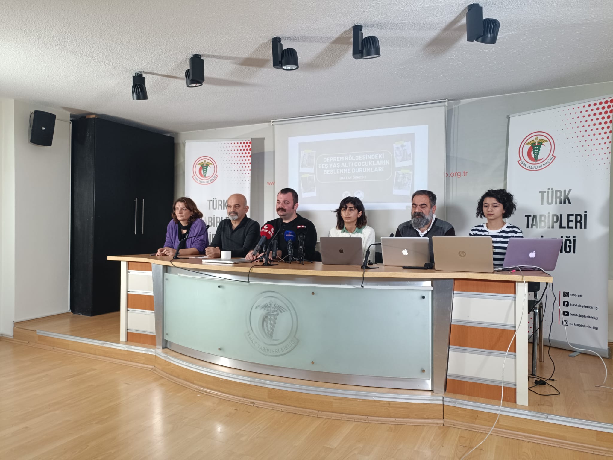 Hatay'da Büyük Tehlike! 5 Yaş Altı Depremzede Çocuklarda Bodurluk Ve Zayıflık Başladı