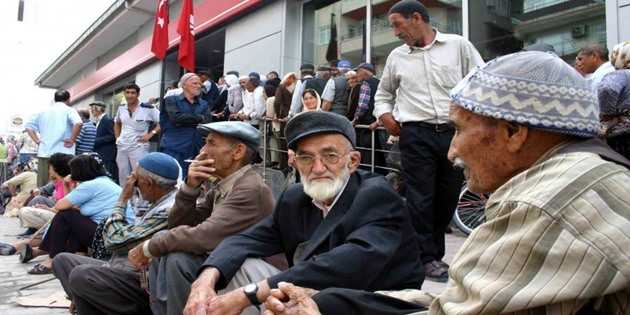 Bayram ikramiyesi ne zaman yatacak? Bakan Işıkhan açıkladı