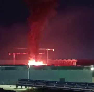 Mersin Tarsus Organize Sanayi Bölgesi'nde Yangın! 