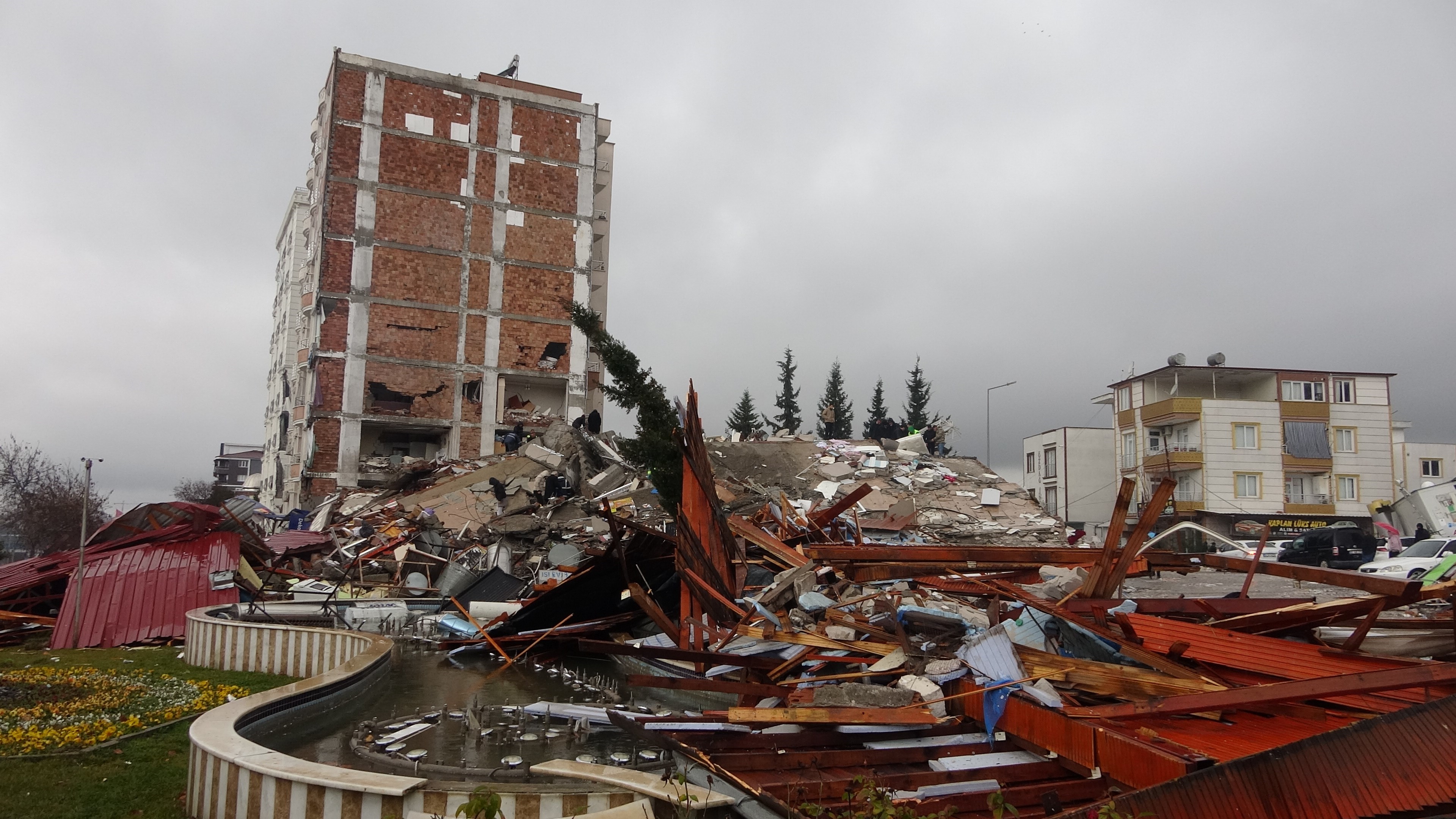 37 Kişinin Hayatını Kaybettiği Apartmanla Ilgili Ilk Duruşma2