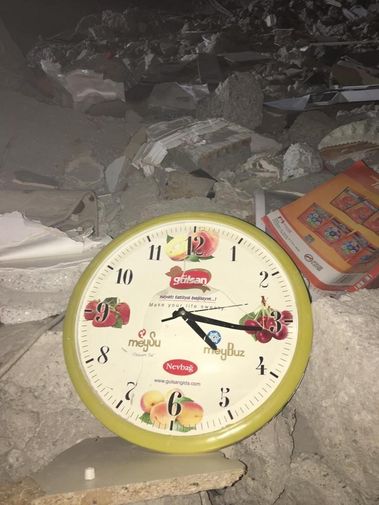 Burdur İtfaiyesi Deprem Şehitlerini Unutmadı! 