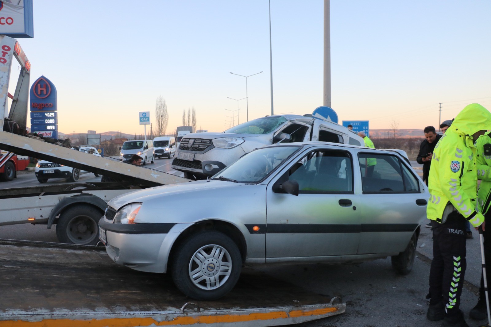 Afyonkarahisar’da Zincirleme Trafik Kazası! 10 Yaralı