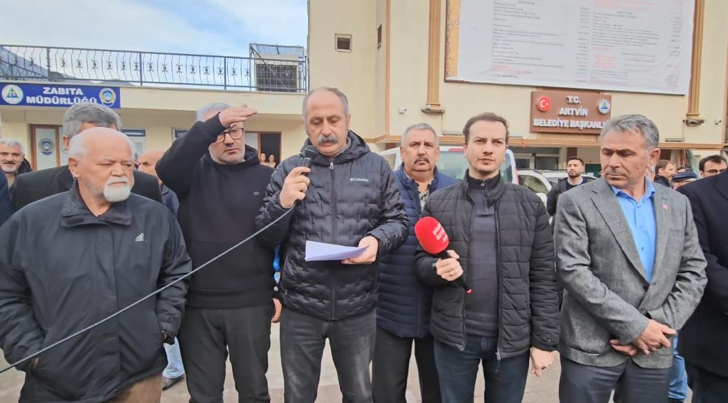 CHP'den Aday Gösterilmeyen Belediye Başkanı İstifa Etti!-1