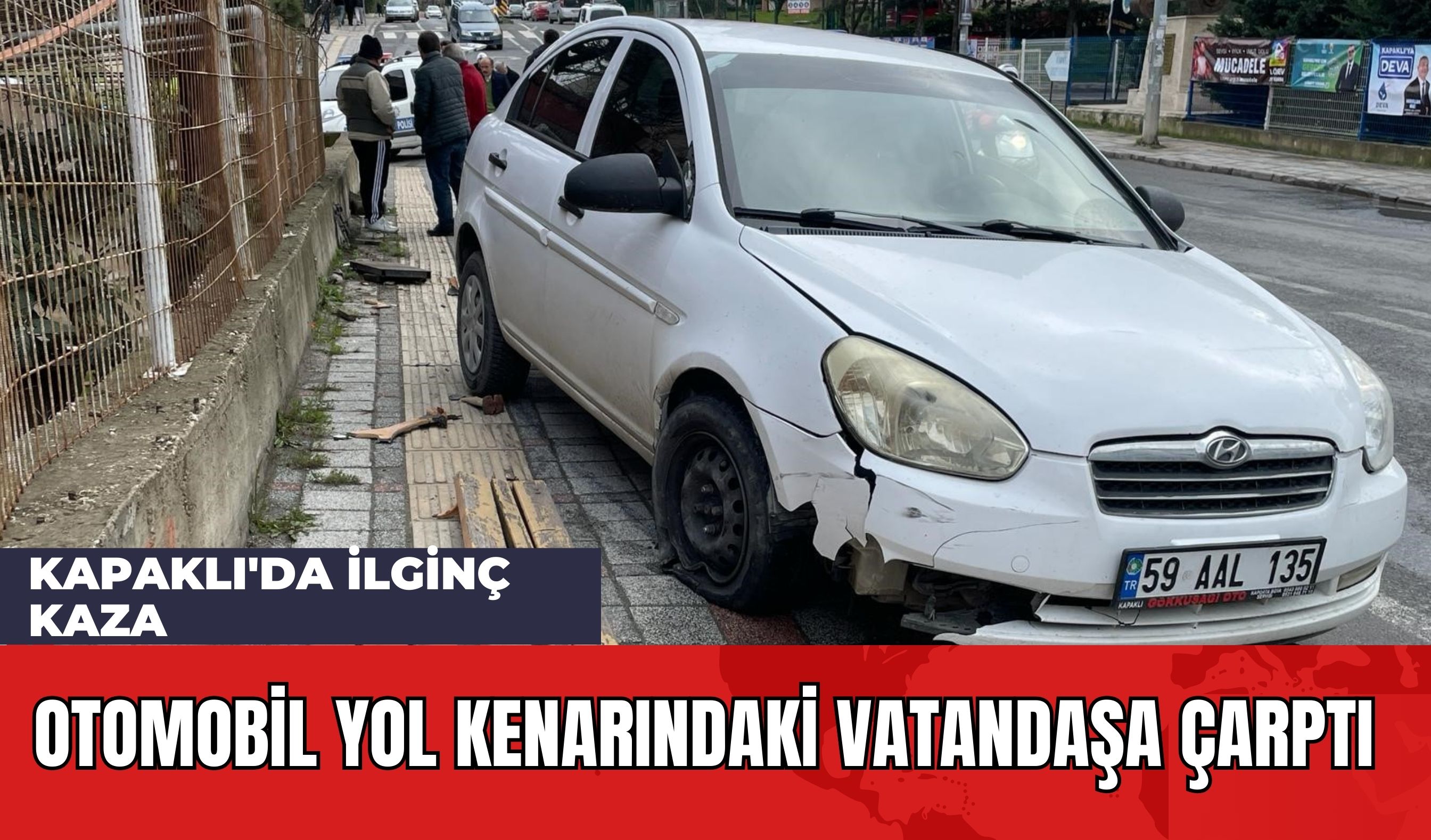 Kapaklı'da İlginç Kaza: Otomobil Yol Kenarındaki Vatandaşa Çarptı