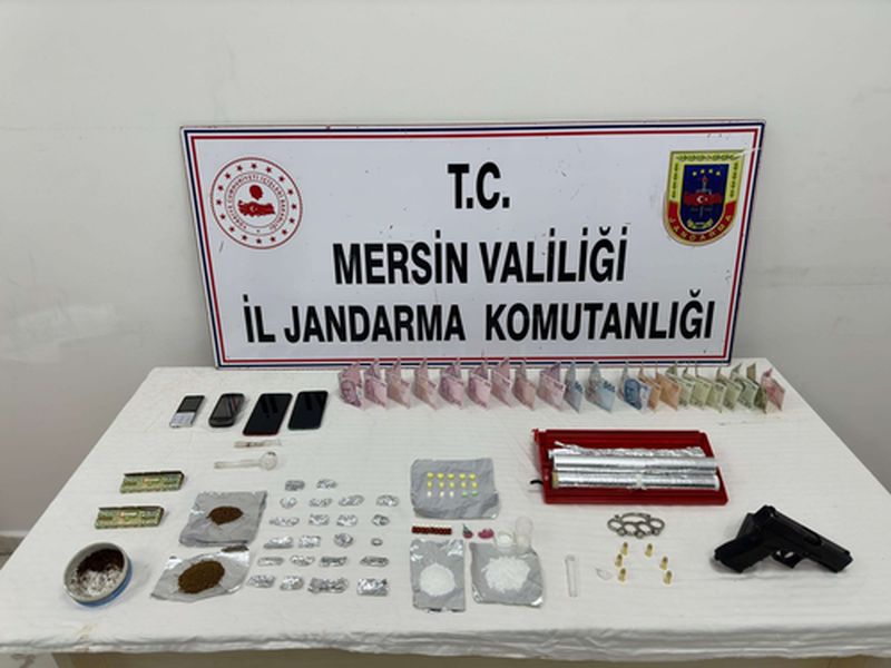 Mersin'de Uyuşturucu Operasyonu! 6 Şüpheli Yakalandı (2) Result