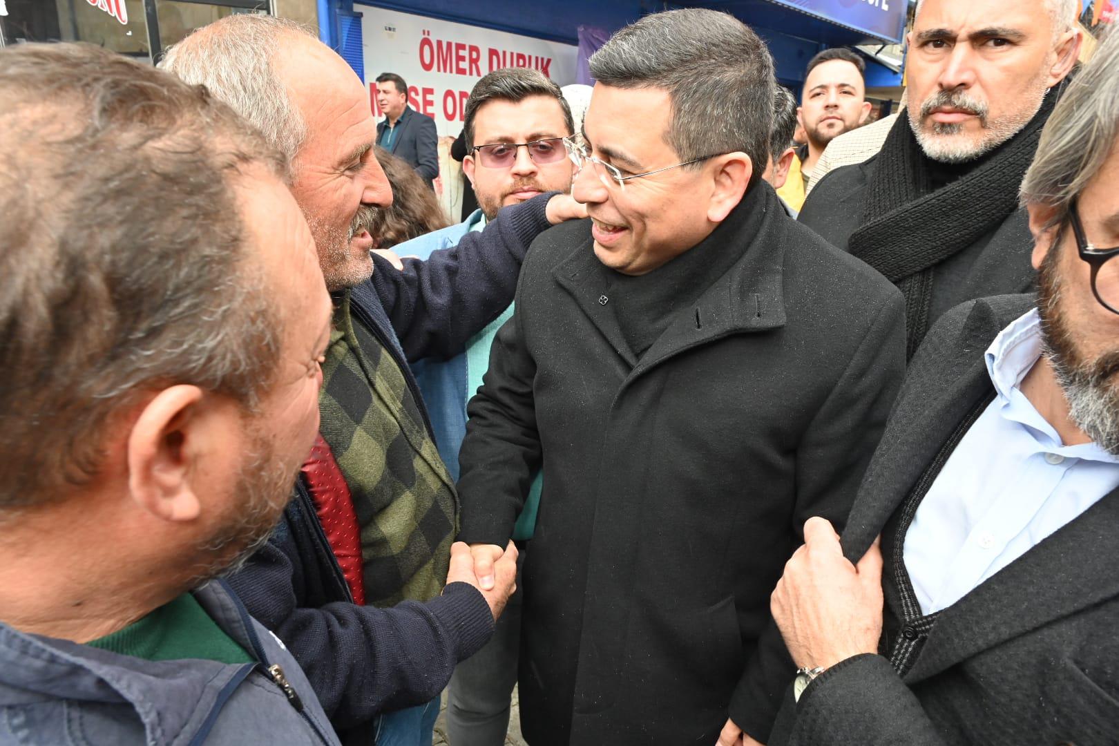 Hakan Tütüncü Antalya'nın 3 ilçesinde seçim çalışmalarını sürdürdü