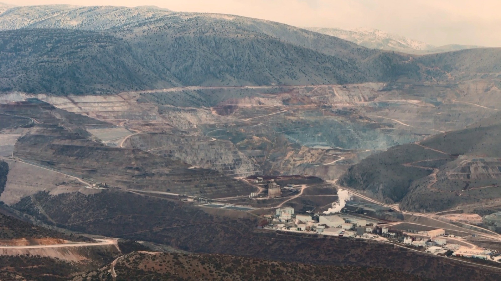 Erzincan'daki altın madeni faciası Türkiye'yi endişelendiriyor