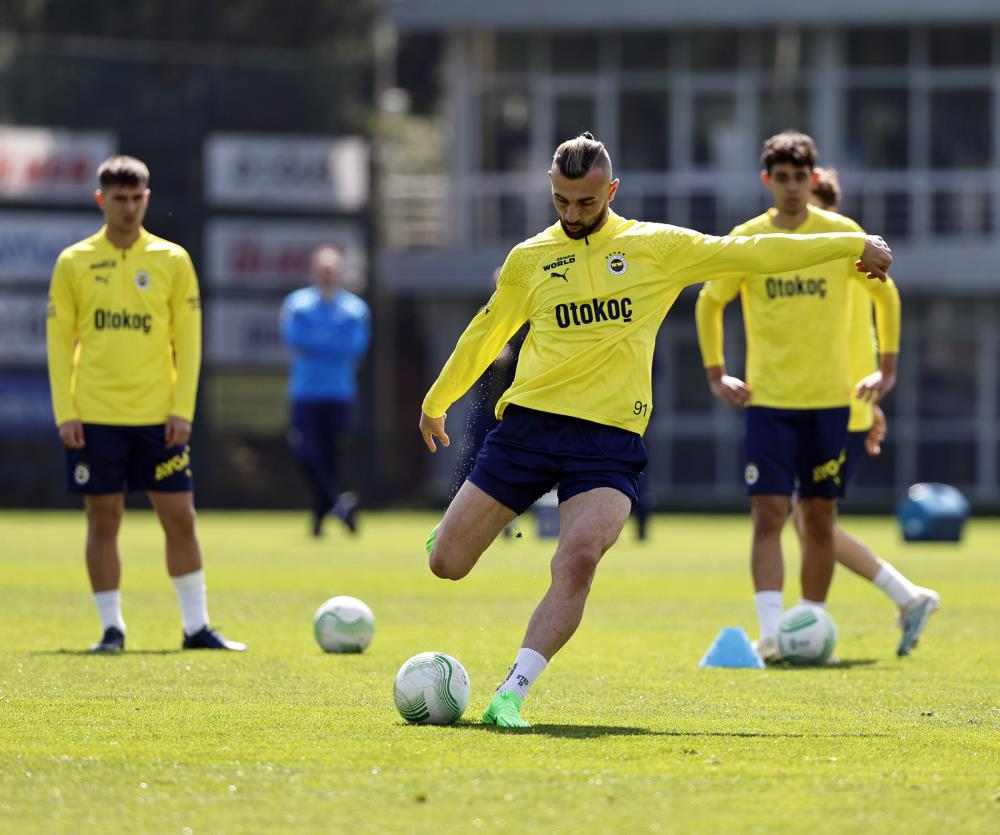 Fenerbahçe Union Saint-Gilloise maçı hazırlıklarına başladı