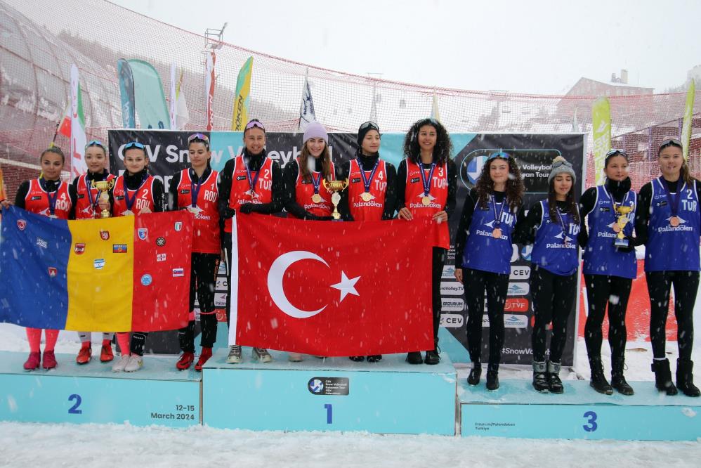 Türkiye 2024 CEV Kar Voleybolu'nda 3 madalya kazandı