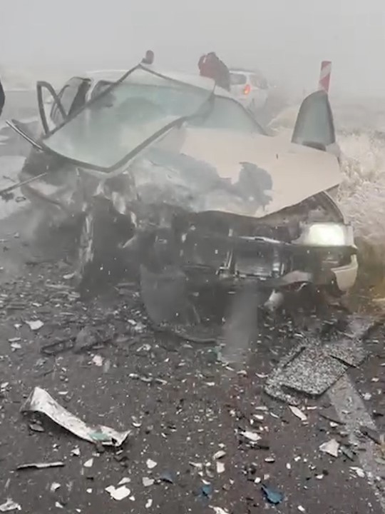 Niğde'de feci trafik kazası: 2 otomobilde 5 yaralı