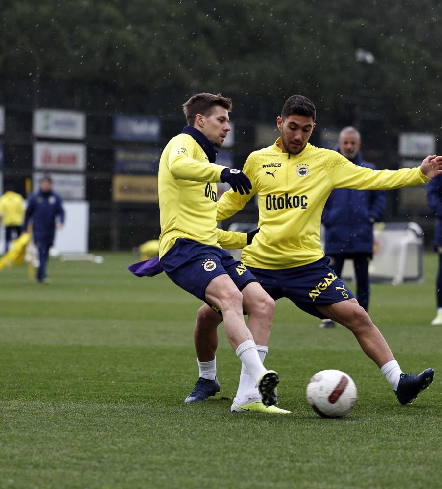 Fenerbahçe Adana Demirspor maçı hazırlıklarına devam ediyor