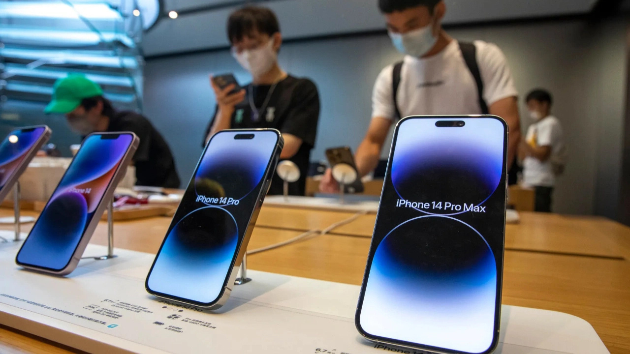 Apple iPhone'larına Çin'de ERNIE yapay zeka desteği getiriyor