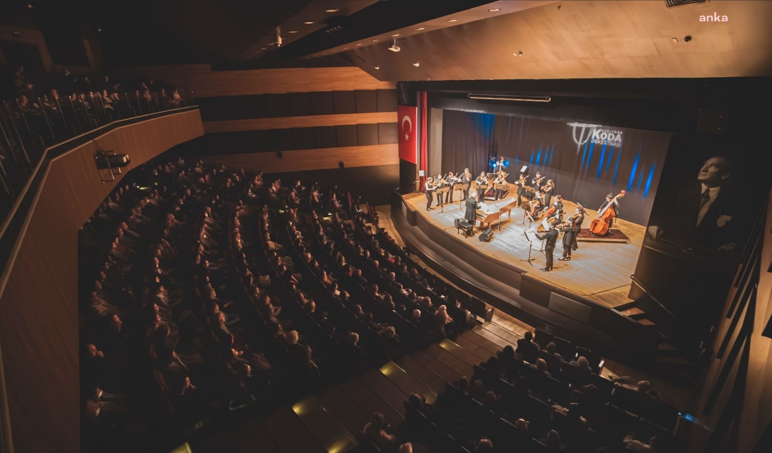 Karşıyaka Oda Orkestrası Hikmet Şimşek Sanat Merkezi'nde Müzik Şölenlerine Devam Ediyor1 (1)