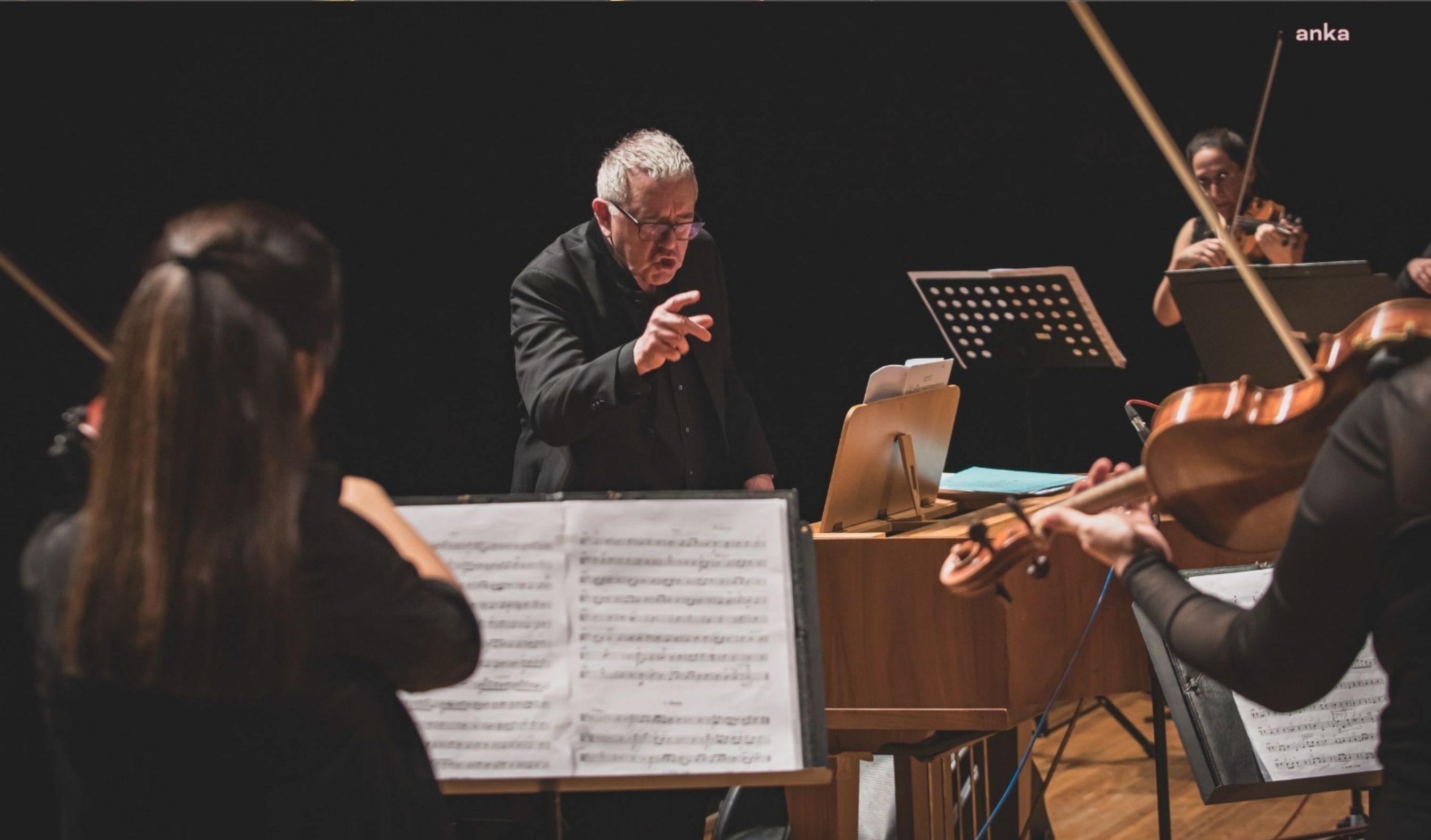 Karşıyaka Oda Orkestrası Hikmet Şimşek Sanat Merkezi'nde Müzik Şölenlerine Devam Ediyor1 (2)