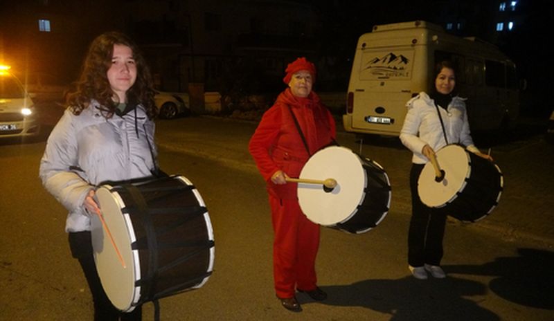 Mersin'de Kadın Davulcular Ilk Sahura Çıktı  (3) Result