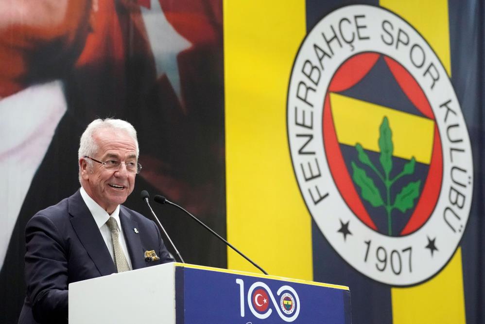 Fenerbahçe’de geleneksel bayramlaşma töreni gerçekleşti