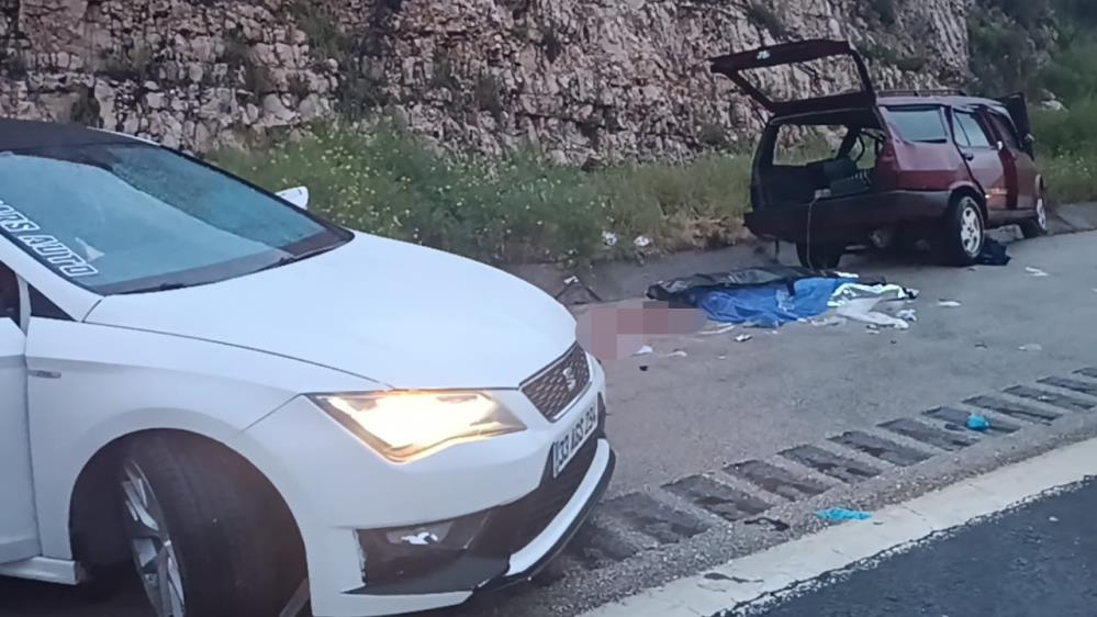 Tarsus Adana Gaziantep otoyolu'nda trafik kazası: 2 *lü 7 yaralı