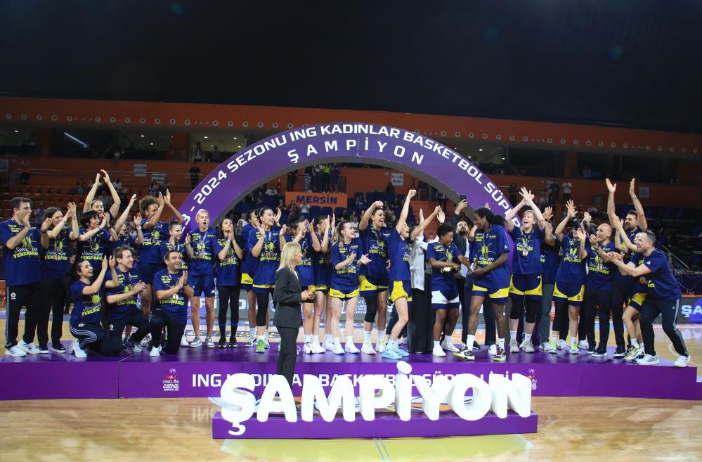 Fenerbahçe Kadın Basketbolda 6'ncı kez şampiyon oldu