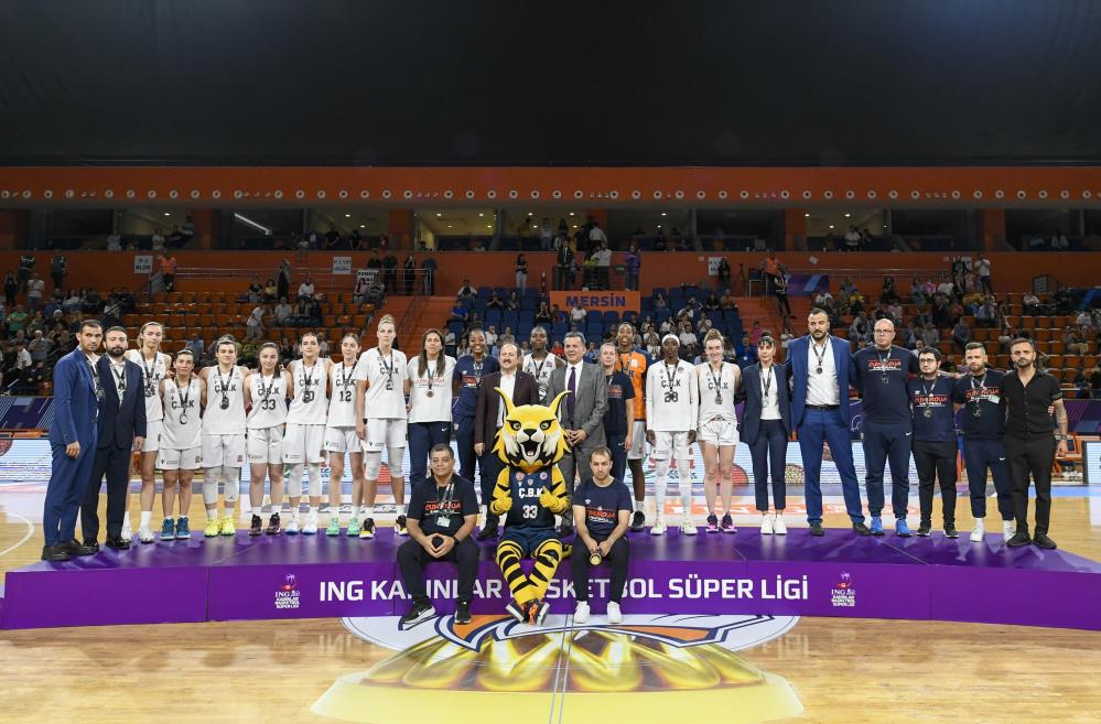 Fenerbahçe Kadın Basketbolda 6'ncı kez şampiyon oldu