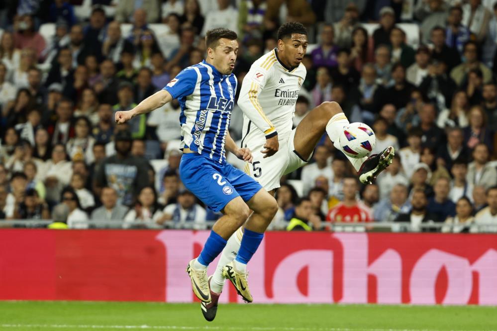 Real Madrid Alaves'i 5-0 mağlup etti