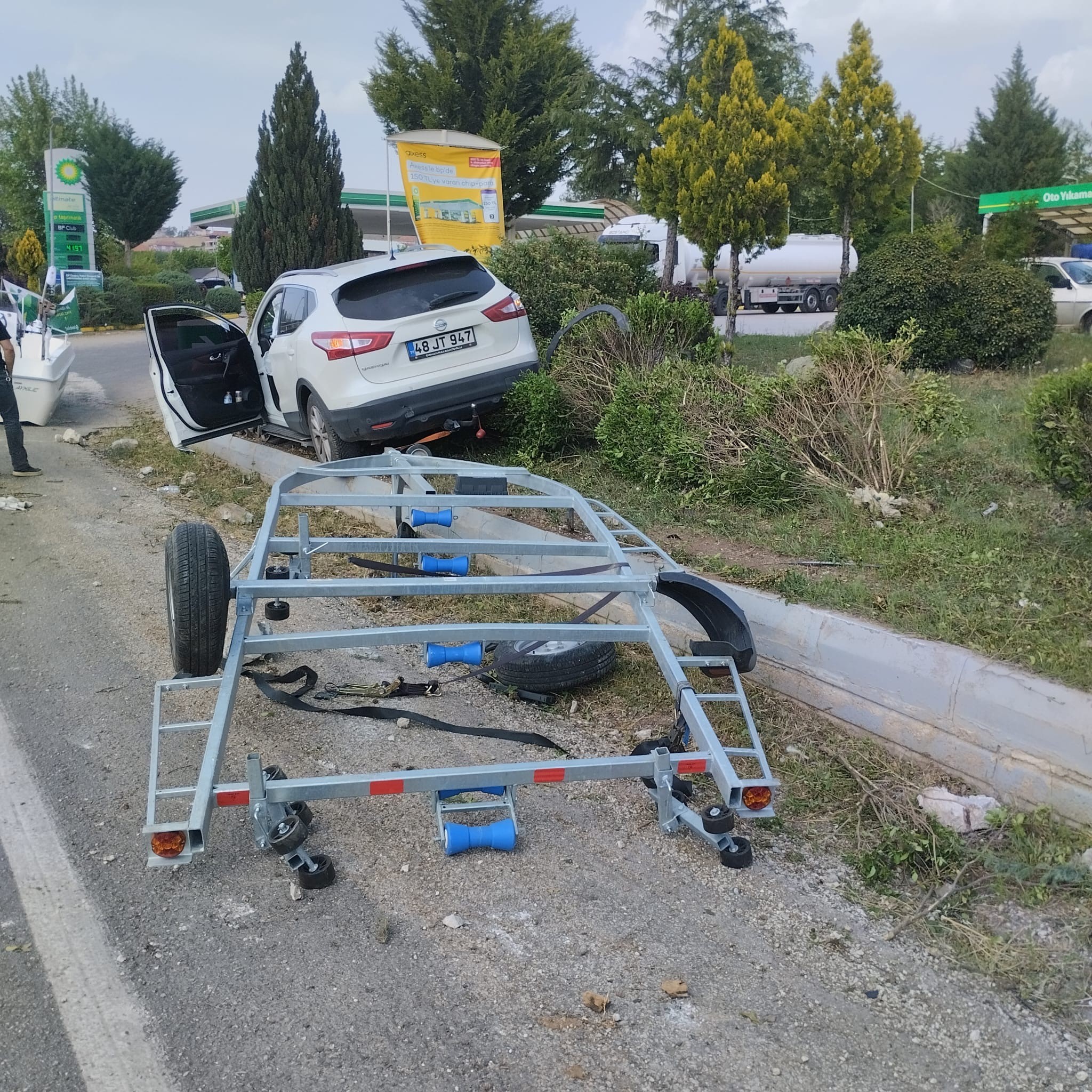 Mansur Yavaş'ın ağabeyi kaza geçirdi!