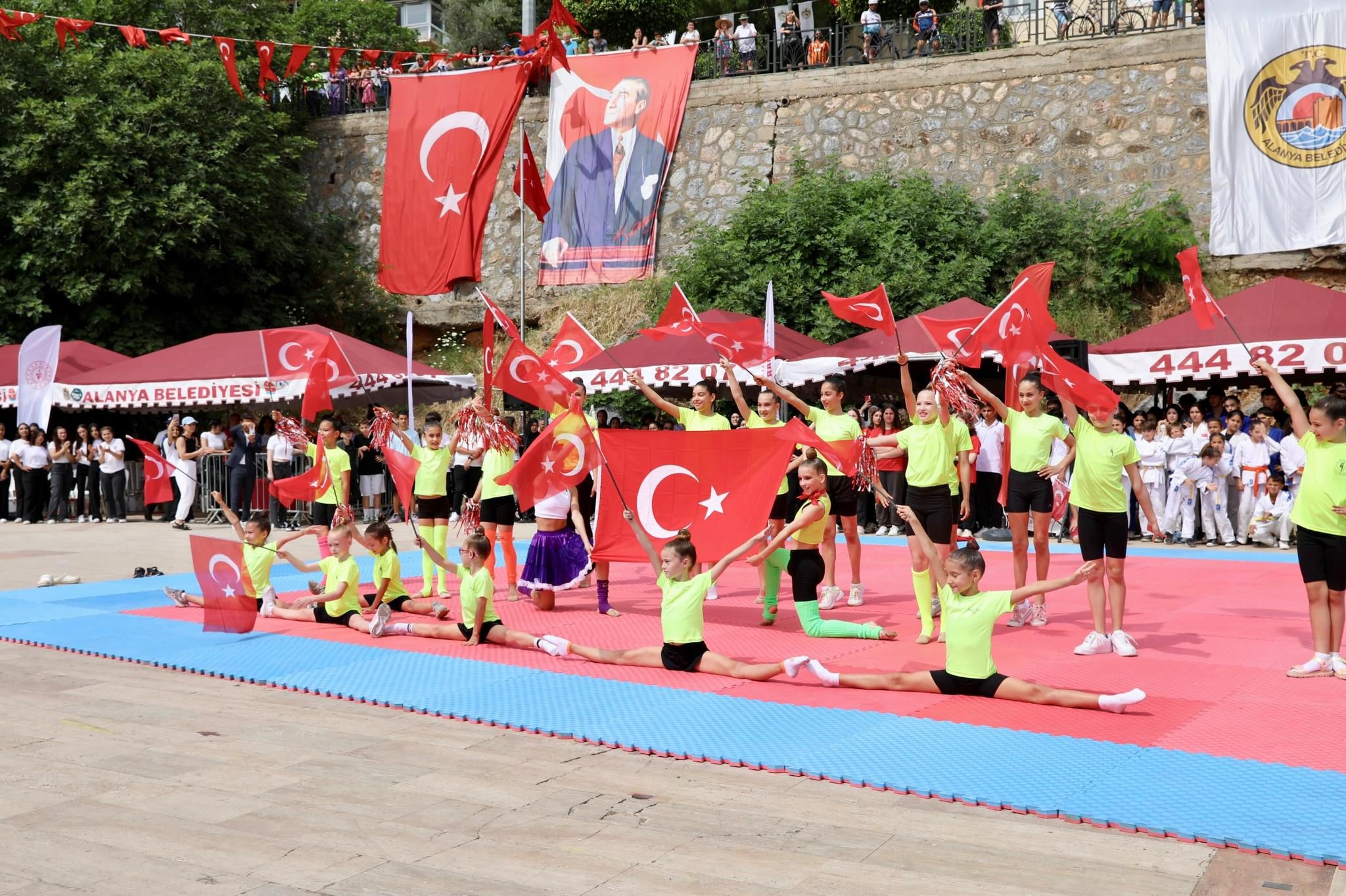 Alanya'da 19 Mayıs coşkuyla kutlandı