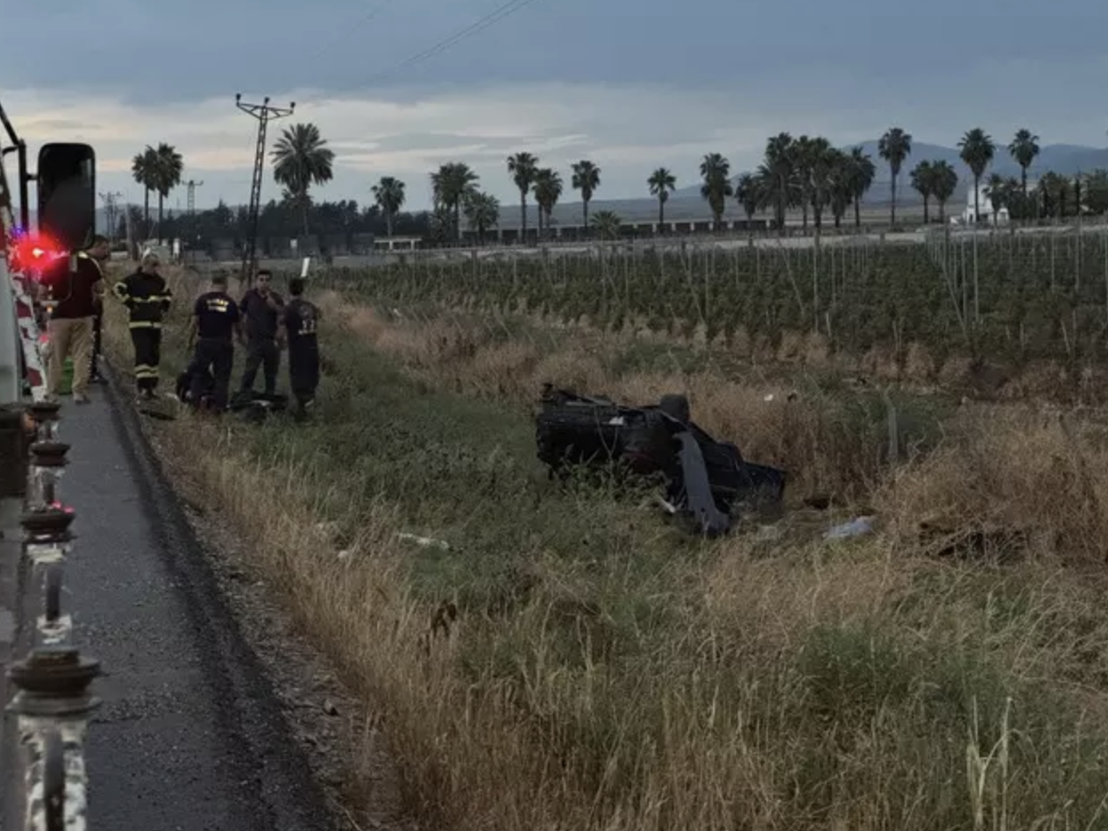 Hatay'da feci kaza: 2 otomobil çarpıştı 5 kişi öldü