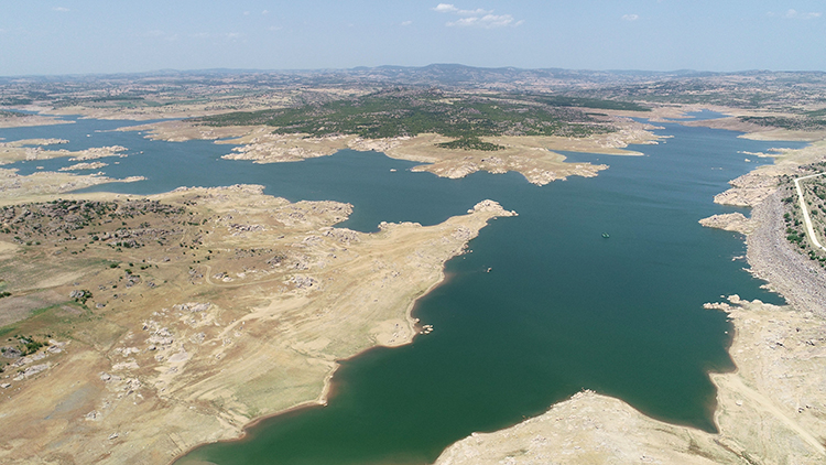 Edirne'ye içme suyu sağlayan barajın doluluk oranı yüzde 23 seviyesine düştü