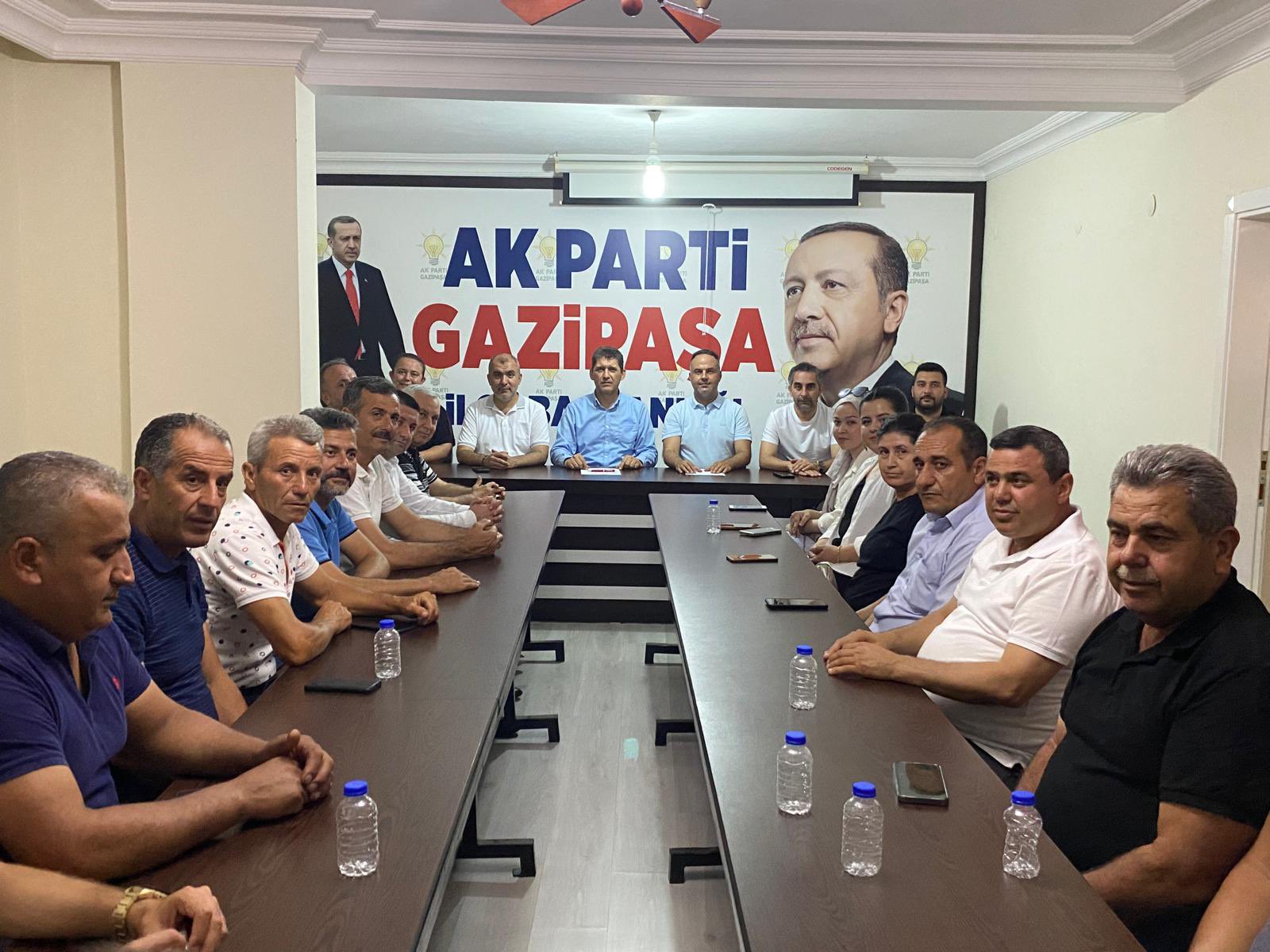 Çavuşoğlu başkanlarla Gazipaşa'da toplandı