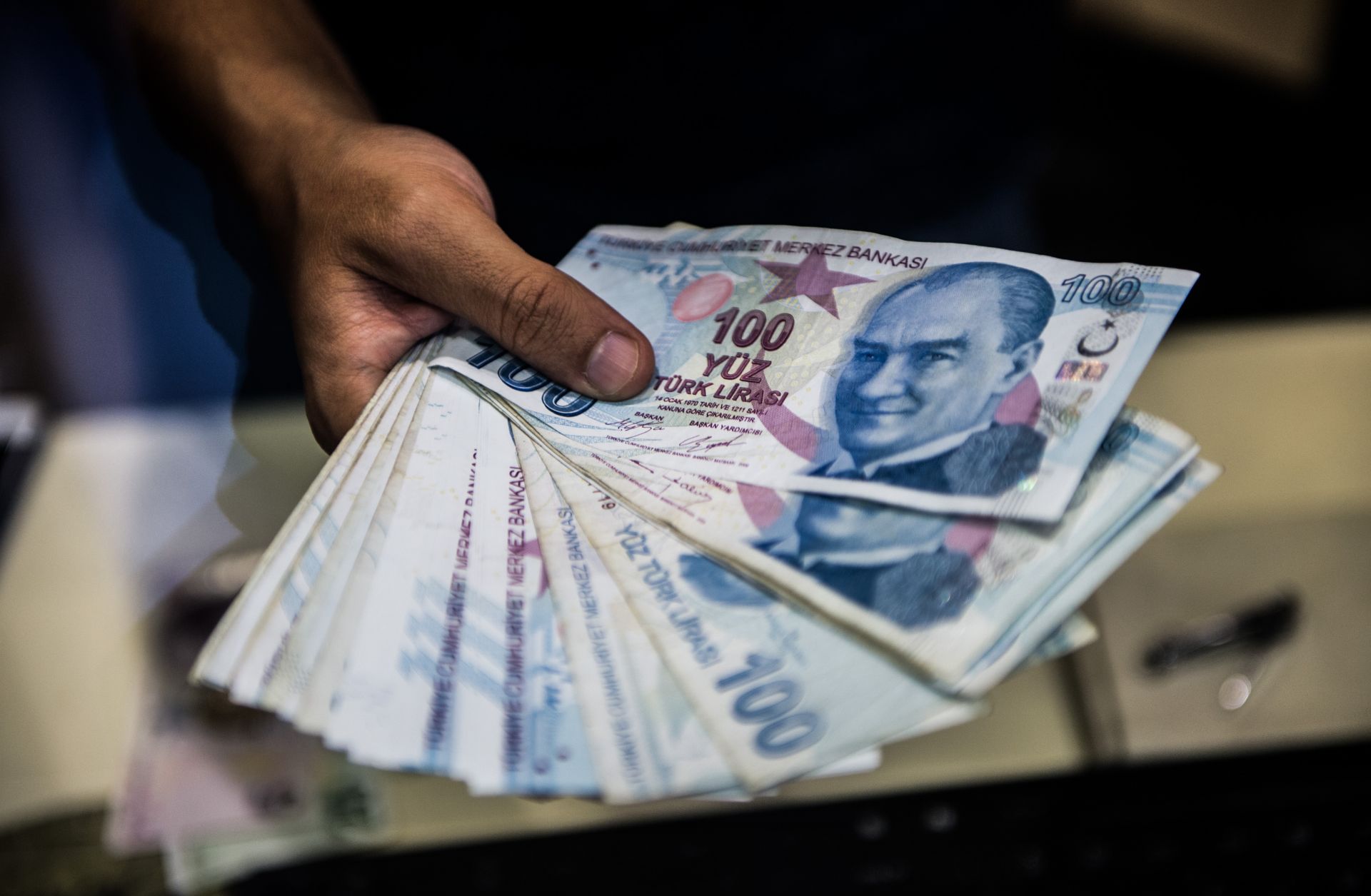 Acil toplu para arayanlar koşsun: Düşük faizli 150.000 TL ihtiyaç kredisi!