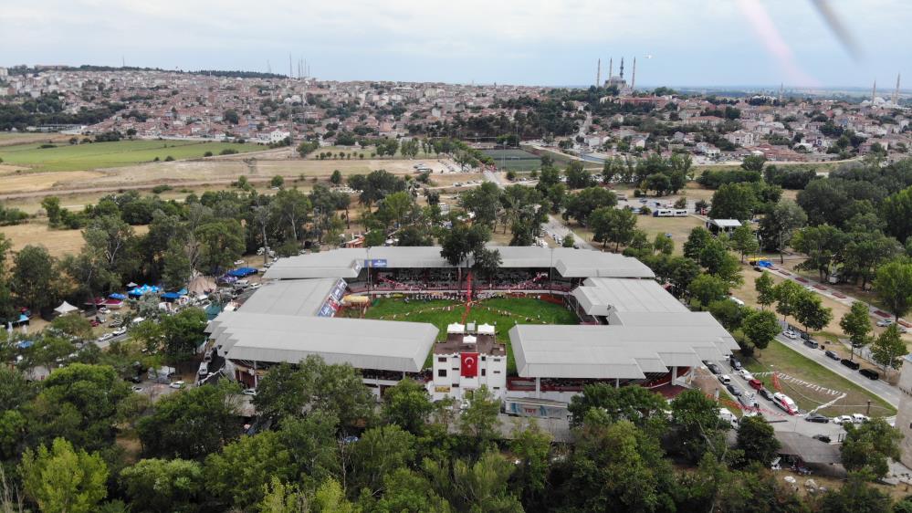 Kırkpınar'ın Başcazgırı Şükrü Kayabaş 60 yıl sonra er meydanına veda ediyor