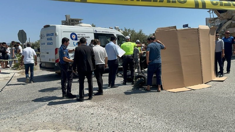 Gazipaşa'da beton mikseri altında kalan motosiklet sürücüsü hayatını kaybetti