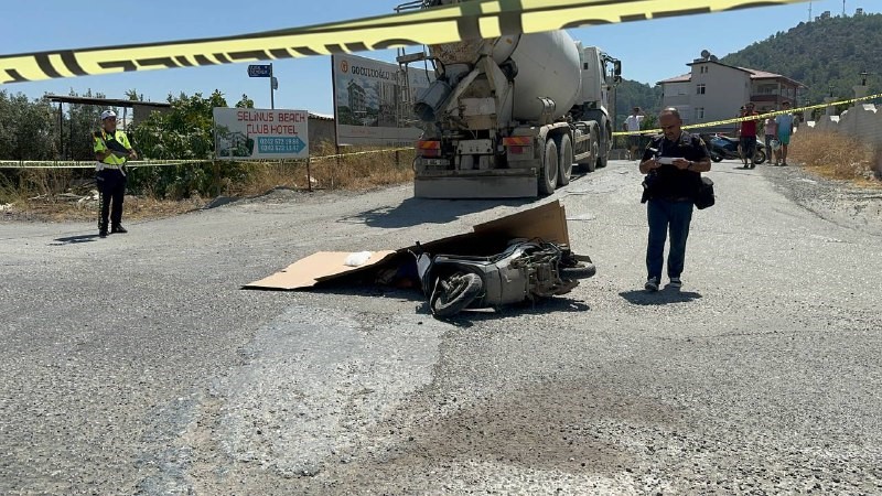 Gazipaşa'da beton mikseri altında kalan motosiklet sürücüsü hayatını kaybetti