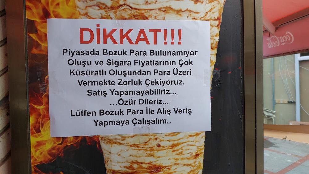 Rize'de Esnafın Bozuk Para İsyanı: 'Lütfen Bozuk Para ile Alışveriş Yapalım'