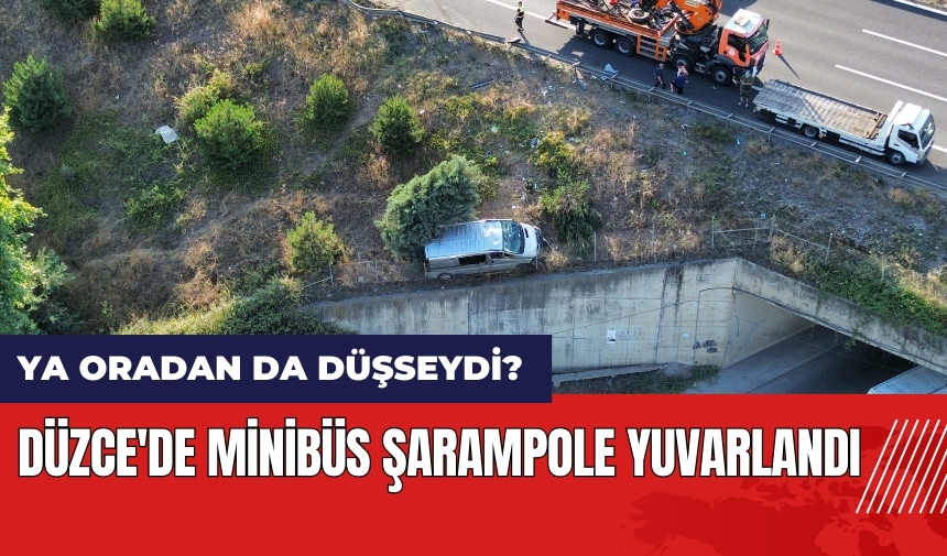 Düzce'de minibüs şarampole yuvarlandı! Ya oradan da düşseydi?