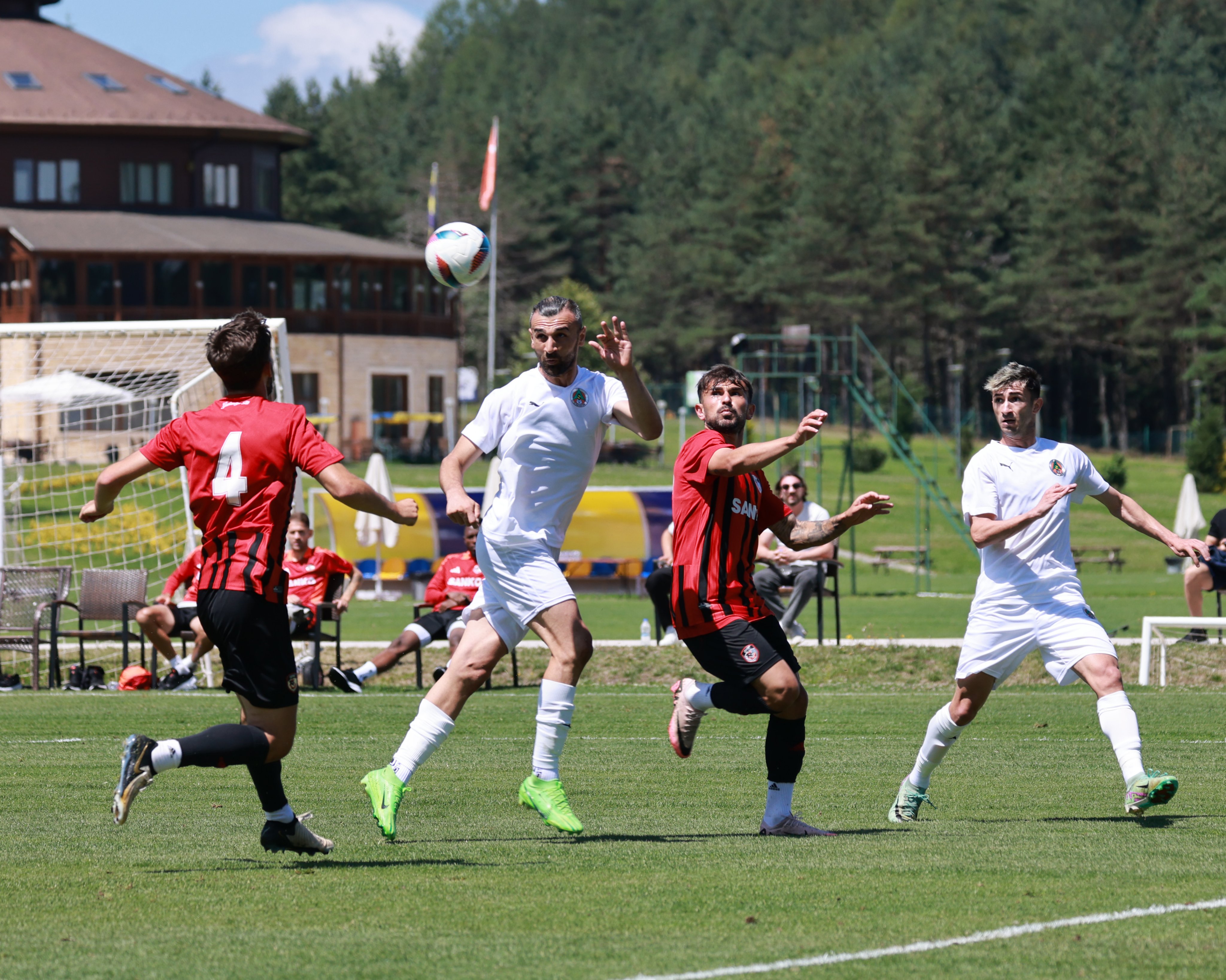 Alanyaspor hazırlık maçında Gaziantep FK’yı Yendi