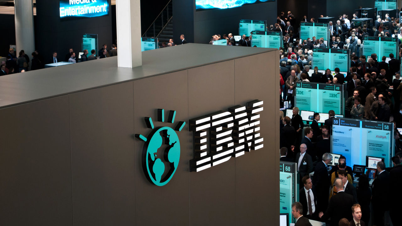 IBM’in ikinci çeyrek gelirleri ve karı artış gösterdi