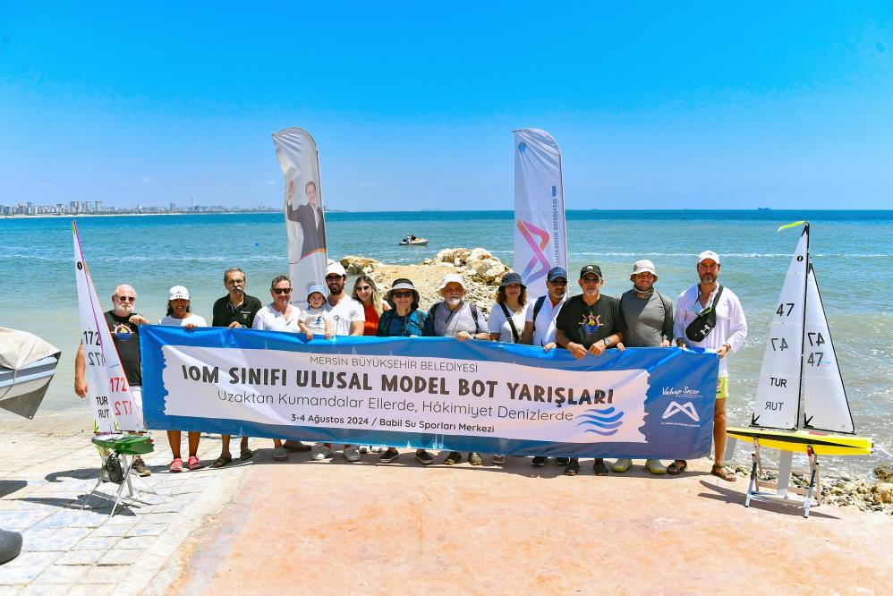 Mersin'de 'IOM Sınıfı Ulusal Model Bot Yarışları' başarıyla tamamlandı