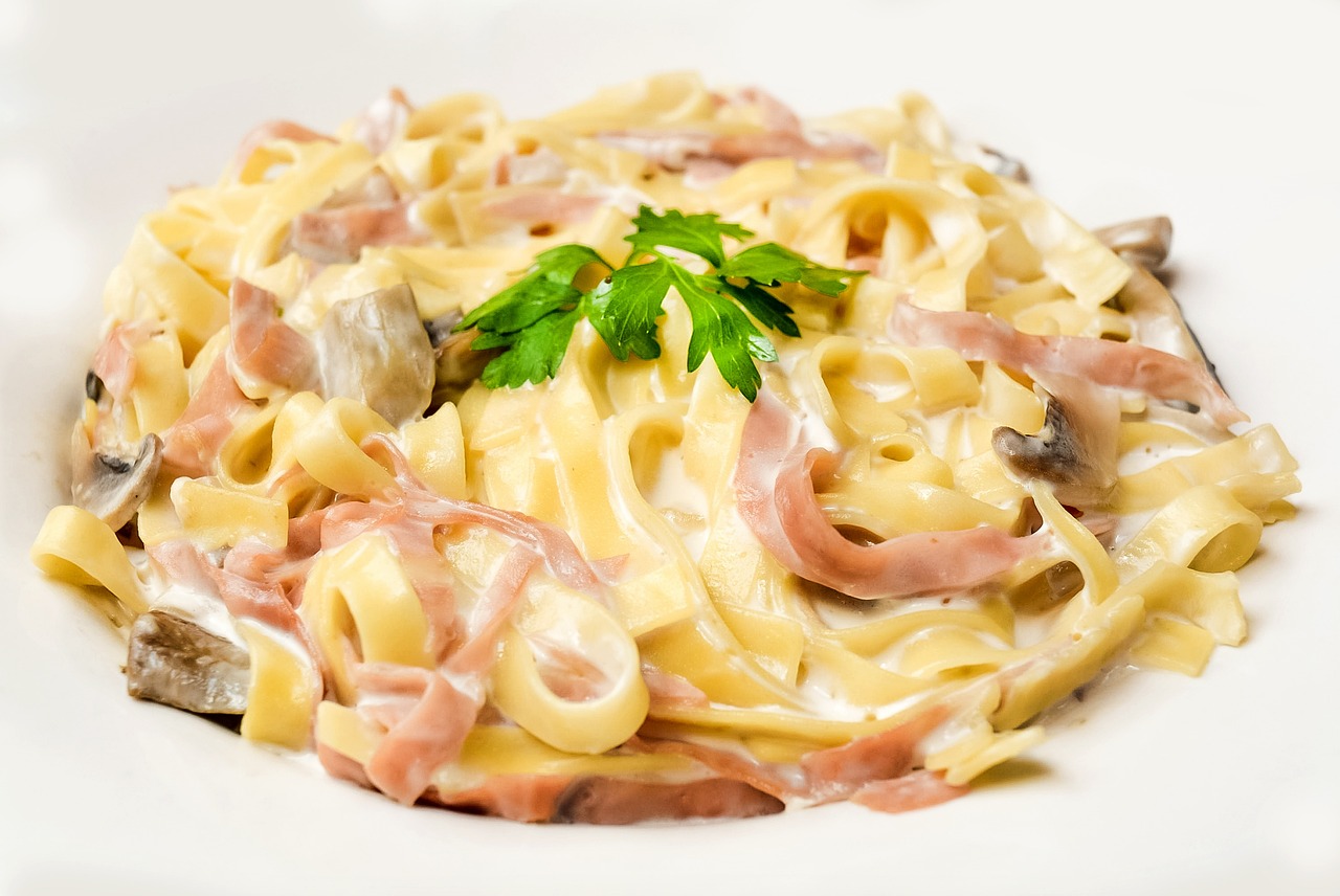 Carbonara Sosu Nasıl Yapılır Ev Yapımı Carbonara Sosu Tarifi 2