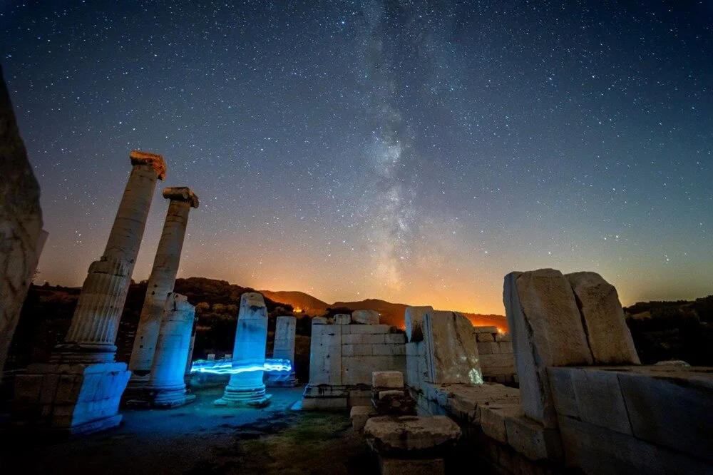 Perseid meteor yağmuru Manisa ve Bolu'yu büyüledi