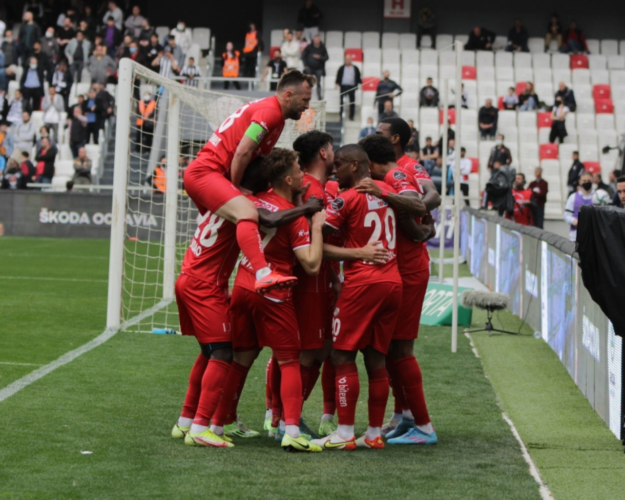 Antalyaspor yüz güldürdü 