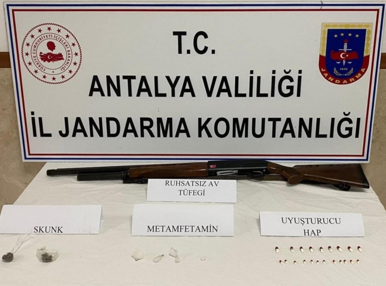 Manavgat'ta uyuşturucu operasyonu