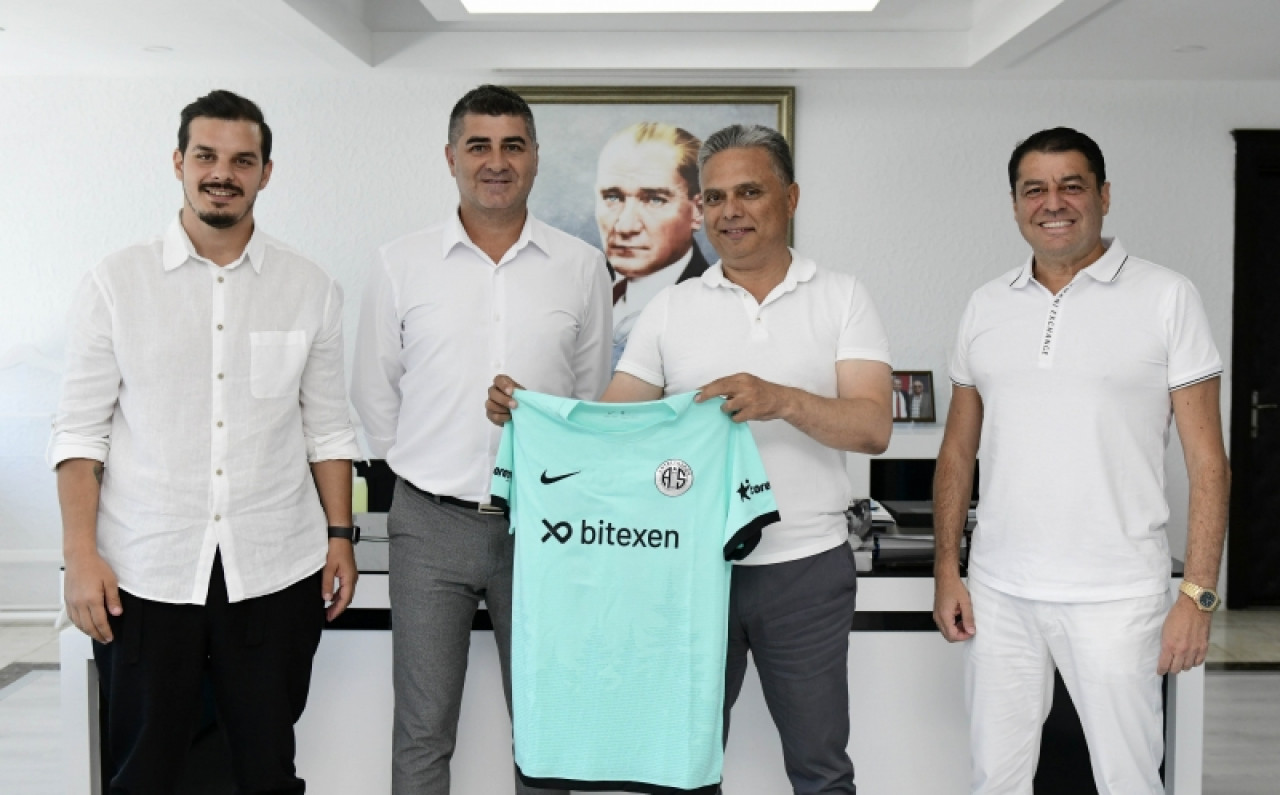 Uysal’dan Antalyaspor’a tam destek