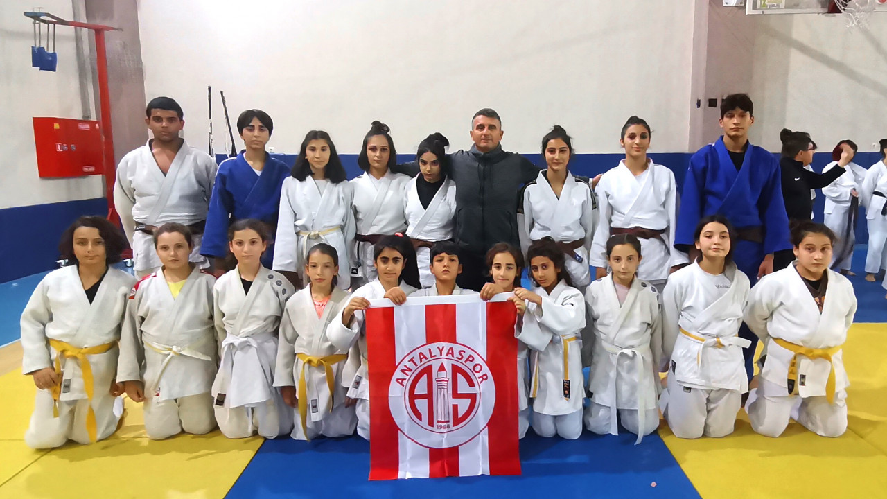 Antalyaspor Judo Takımı kampta