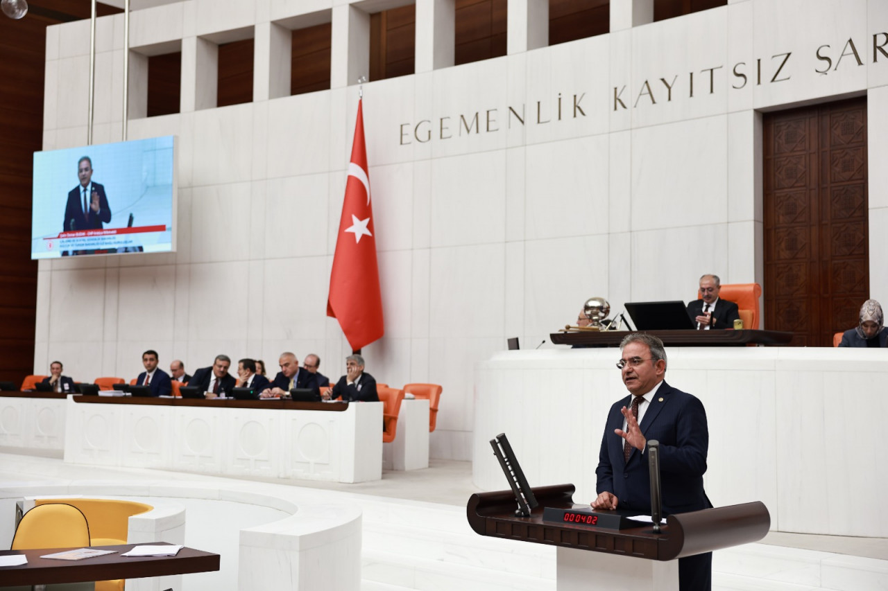 Budak’tan ek borçlanmaya ‘Hayır’ çıkışı